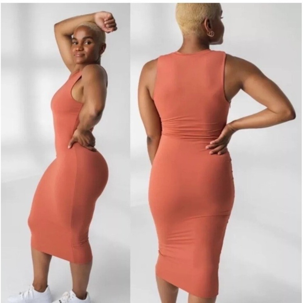 Vitality Balance Athletica Sunstone Pink Ivy Sleeveless Bodycon Midi Dress Sz M